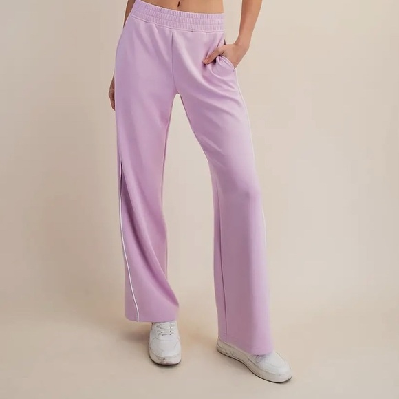 Blossom Cream Modal Scuba Straight Pant with Relaxed Silhouette Elastic Waist - Picture 5 of 6